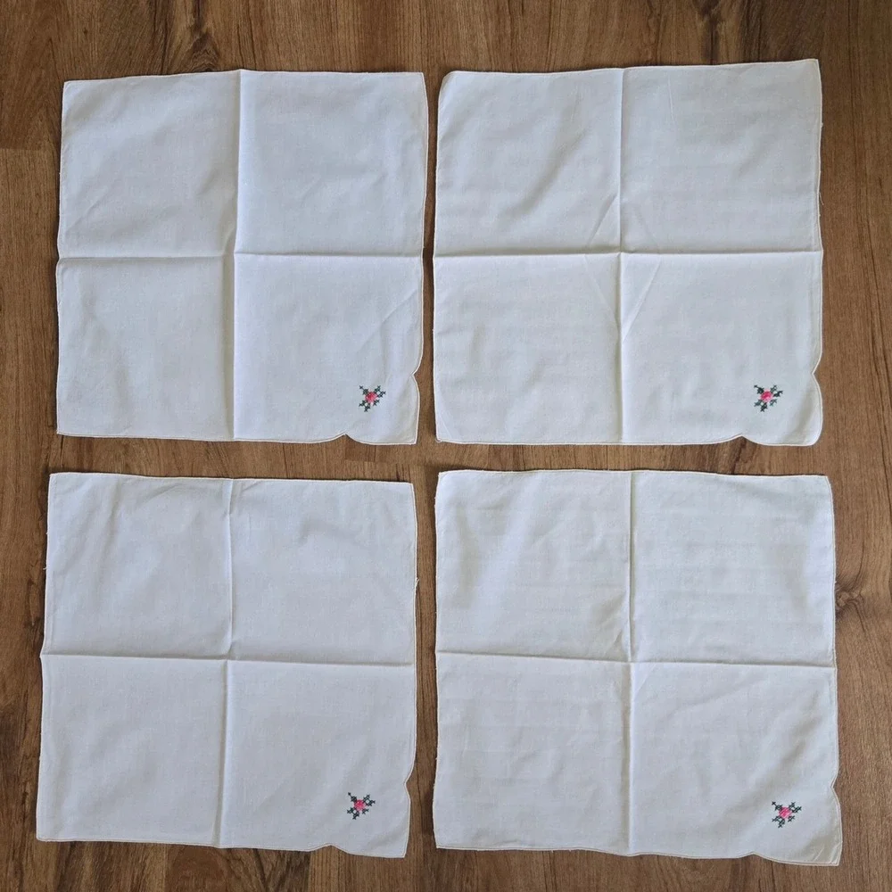 Vintage Embroidered Linen Napkins Set of 11 15x15 Floral Cross Stitched Handmade